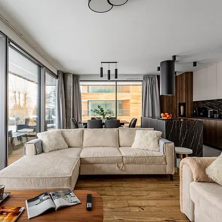 Zegrze Riva With The View *