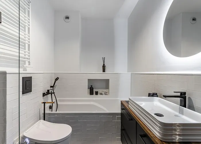 Apartman Zegrze Riva With The View *